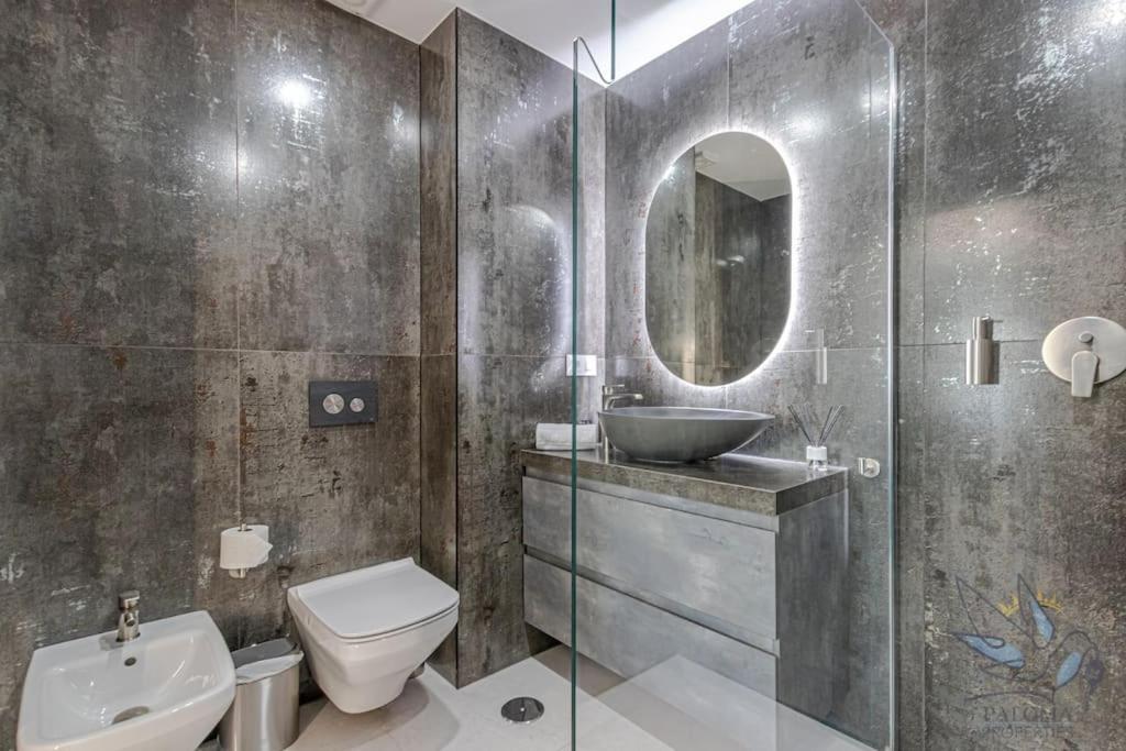Apartament Puerto Marina Luxury 2bdr With Sea View